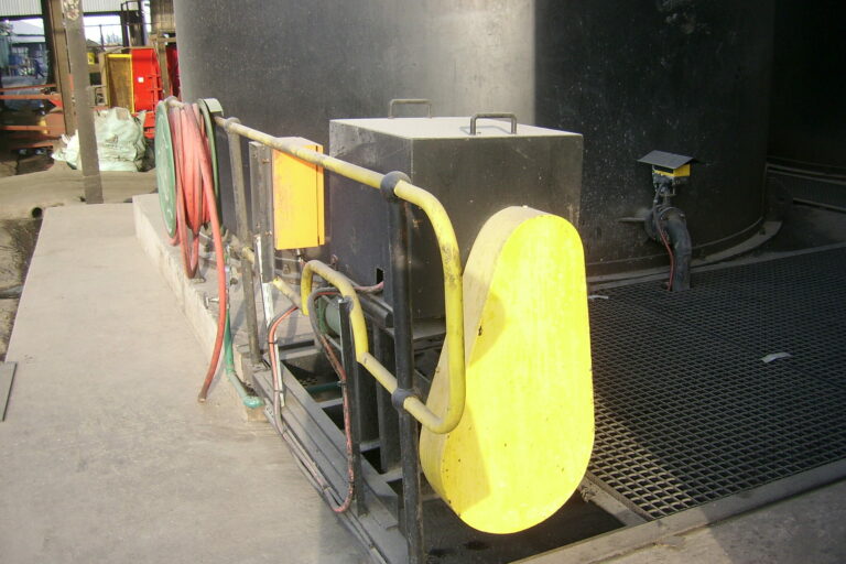 Boiler Cleaning Services | Tank Farm